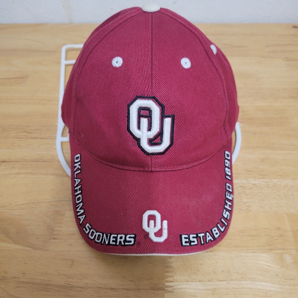 Oklahoma Sooners Hat Mens Crimson Red OU Baseball Cap Captivating Headgear Strap